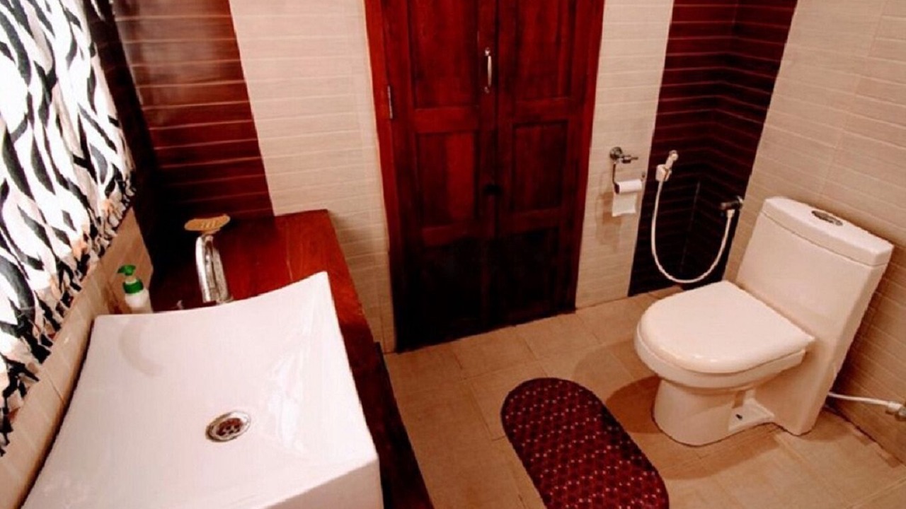 Photo of Bathroom in Alappuzha