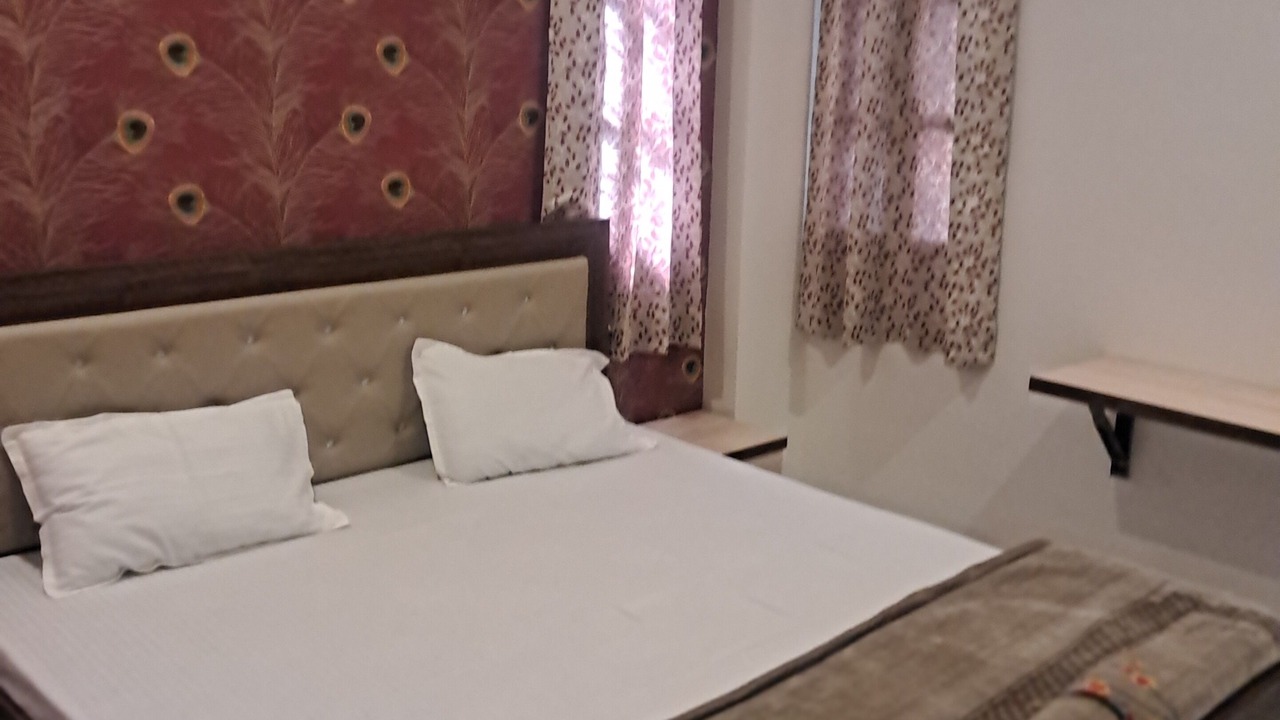 Photo of Bedroom in Fatehpura