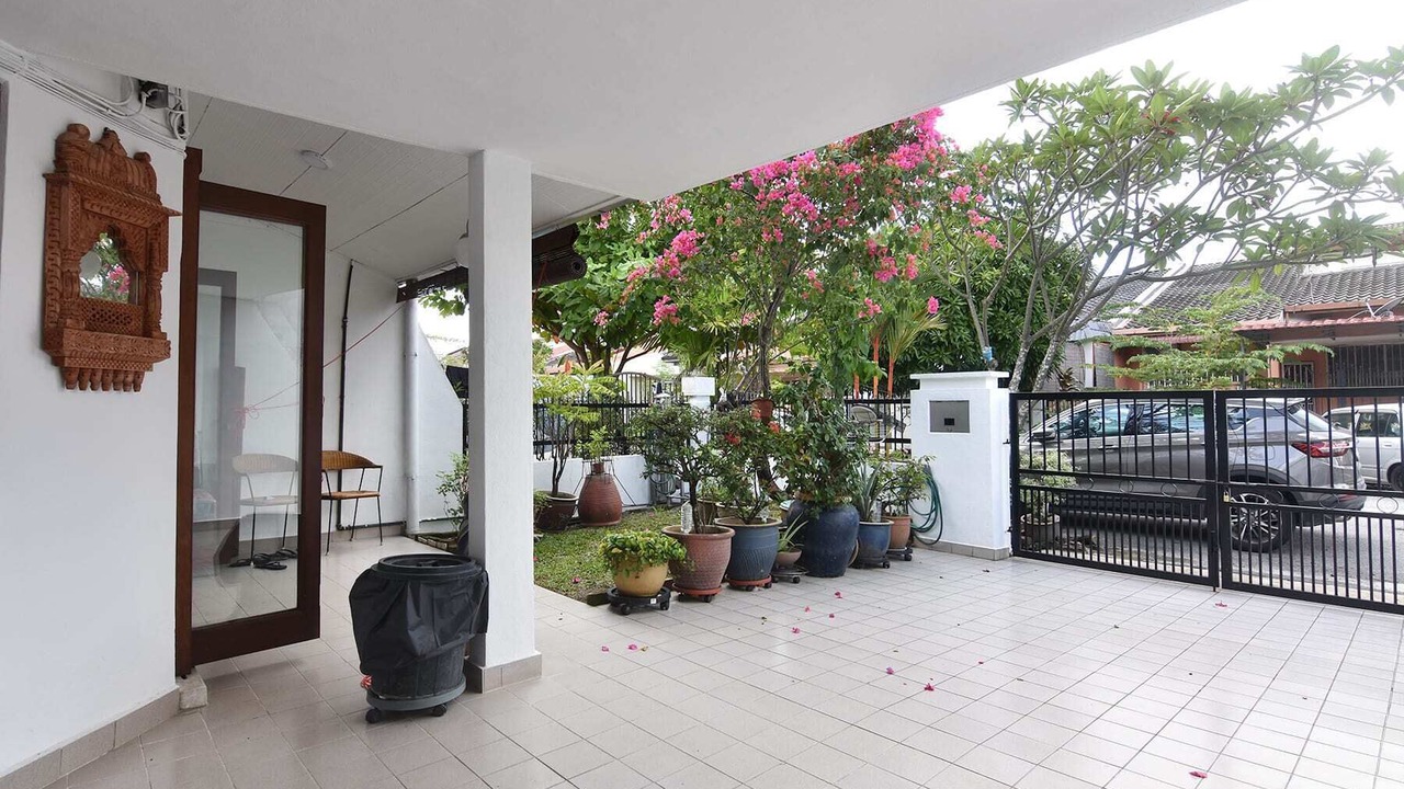 Photo of Outdoor in Taman Tun Dr Ismail