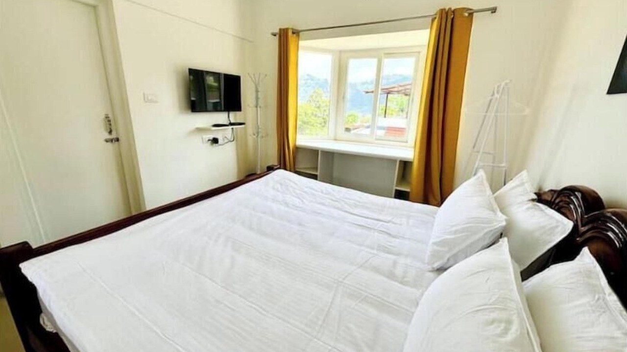 Photo of Bedroom in Kodaikanal