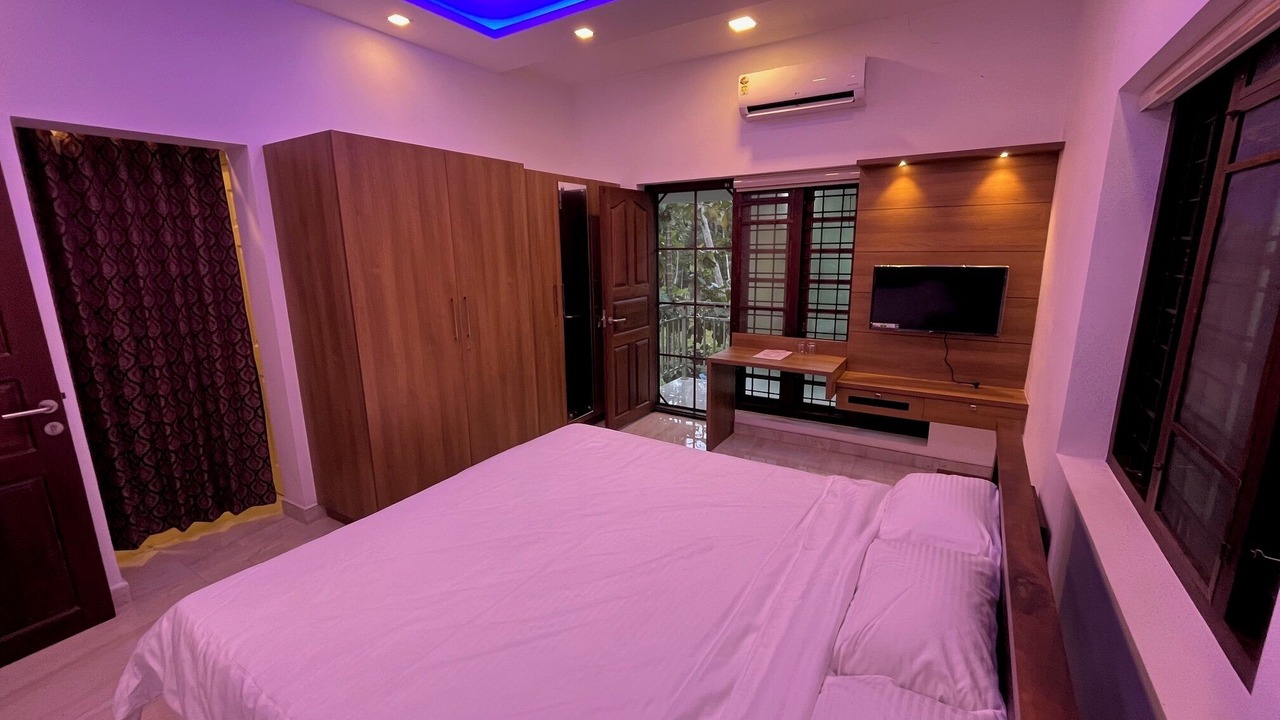 Photo of Bedroom in Thanneermukkom