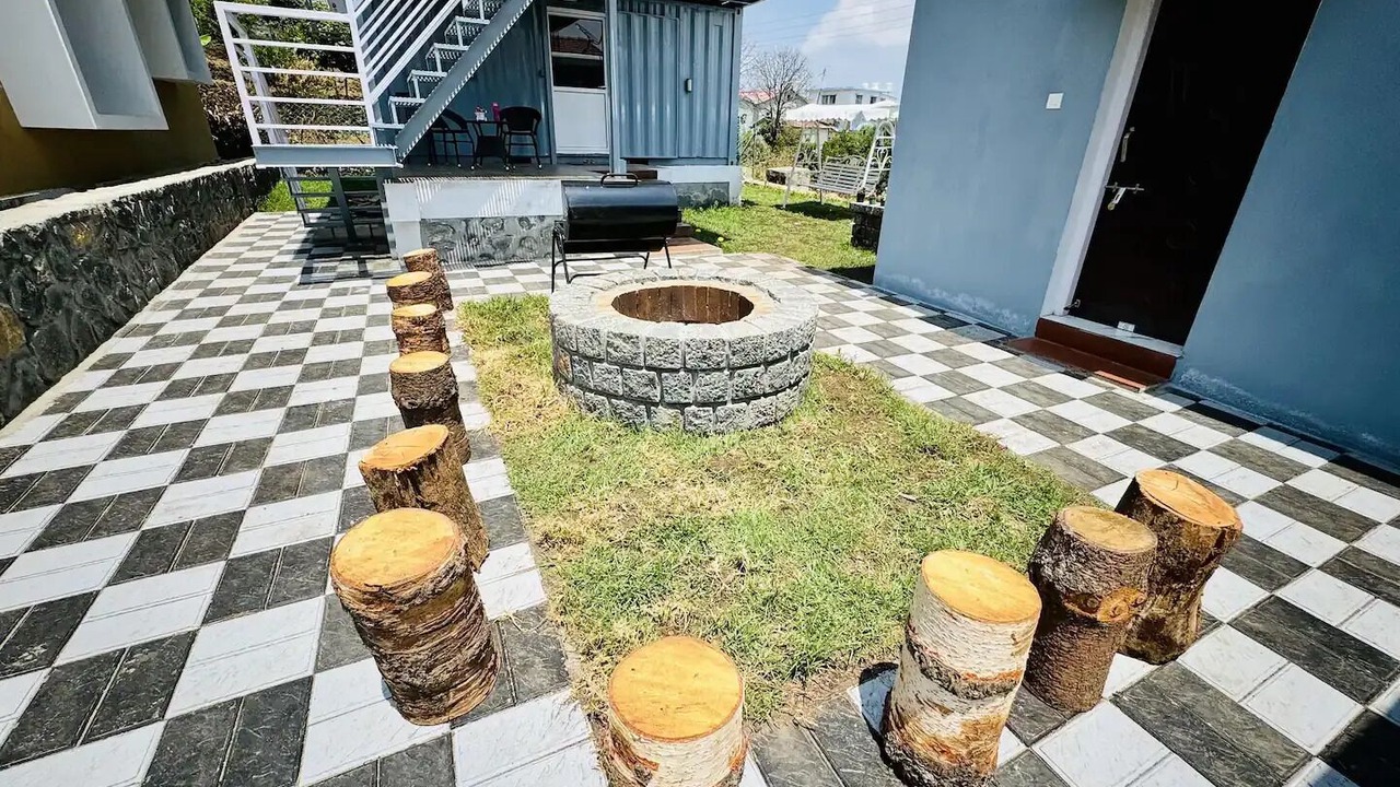 Photo of Patio Balcony in Kodaikanal