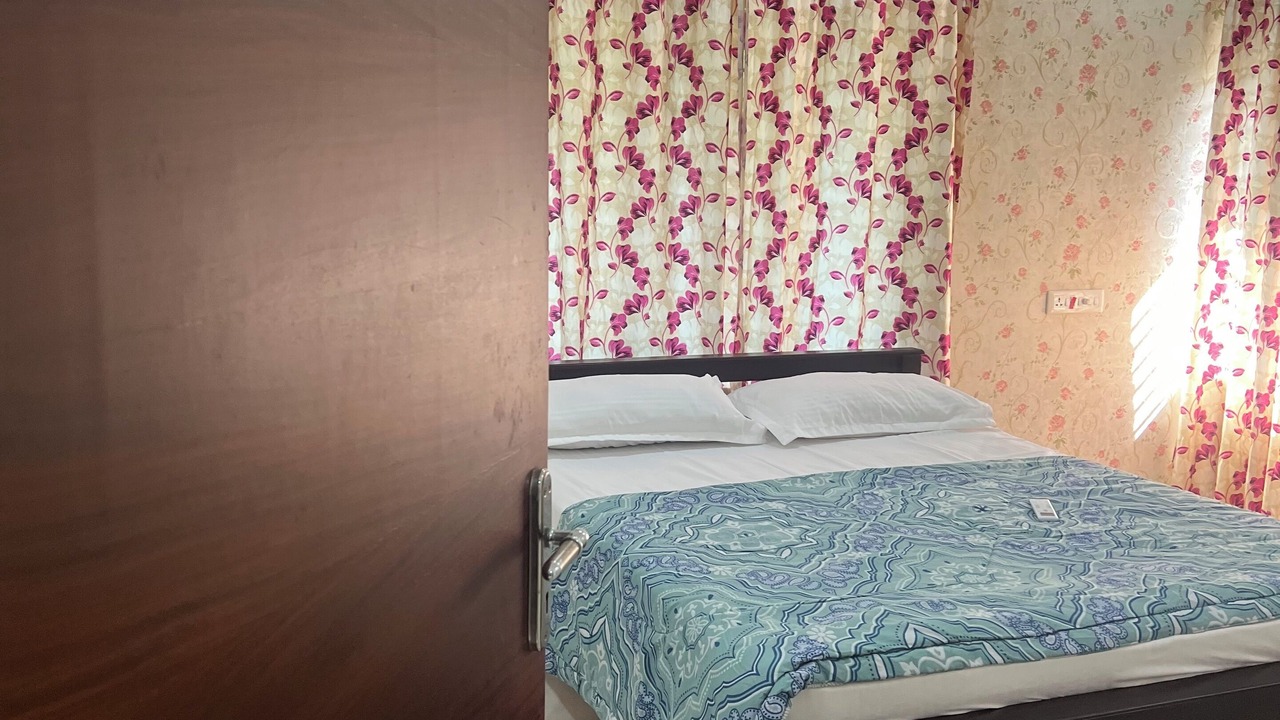Photo of Bedroom in Chirayinkil
