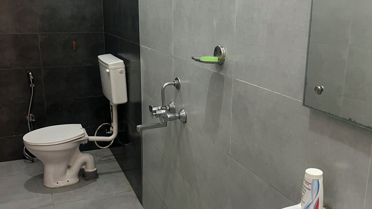 Photo of Bathroom in Chirayinkil