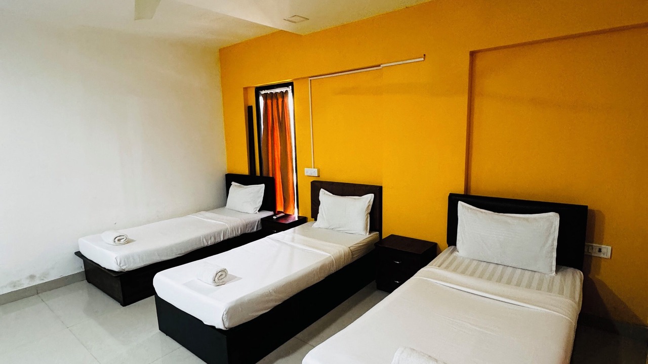 Photo of Bedroom in Malad West