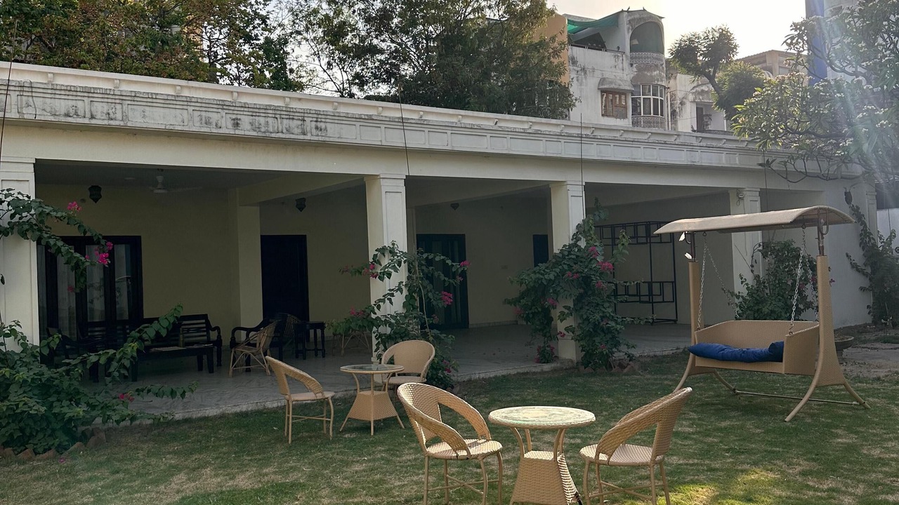 Photo of Patio Balcony in Bani Park
