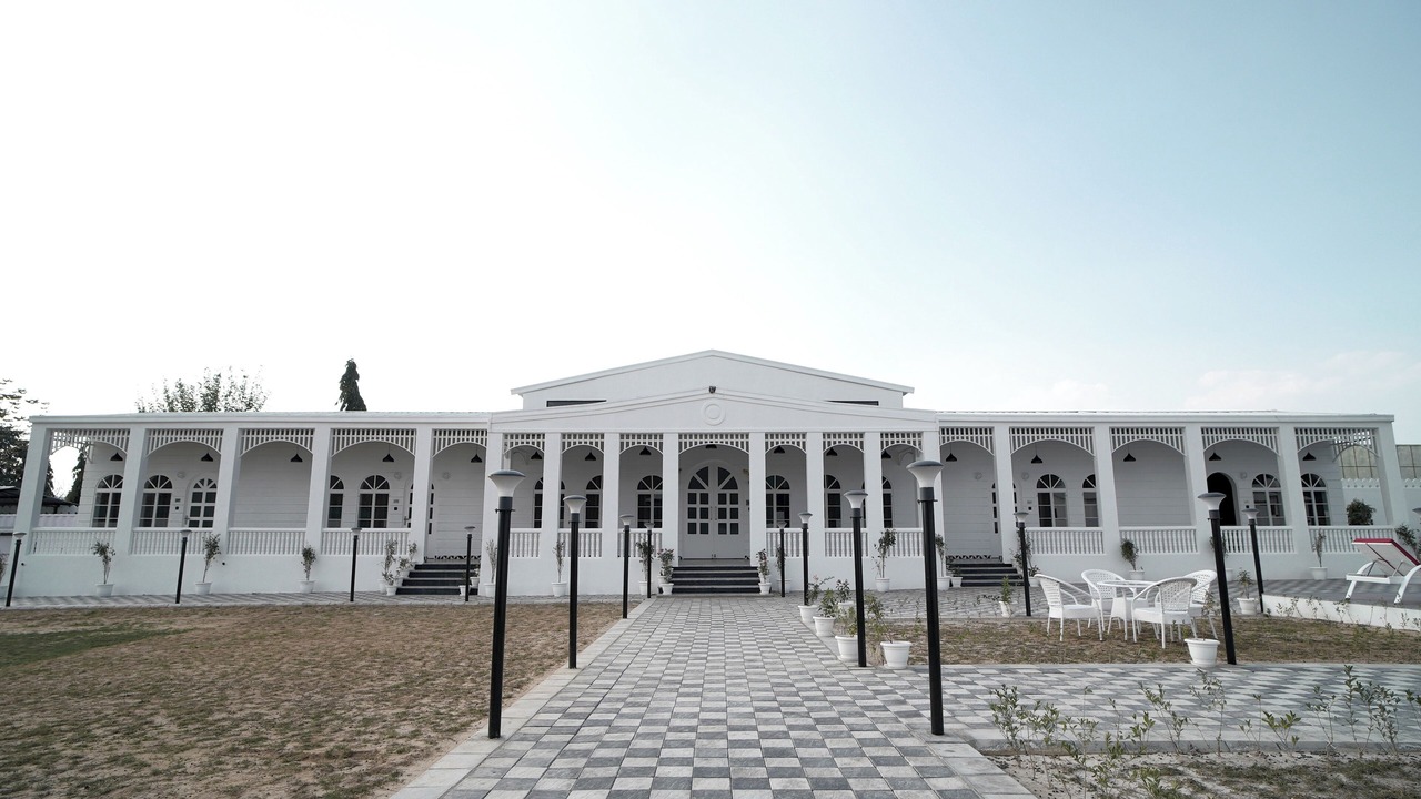 Photo of Outdoor in Amer