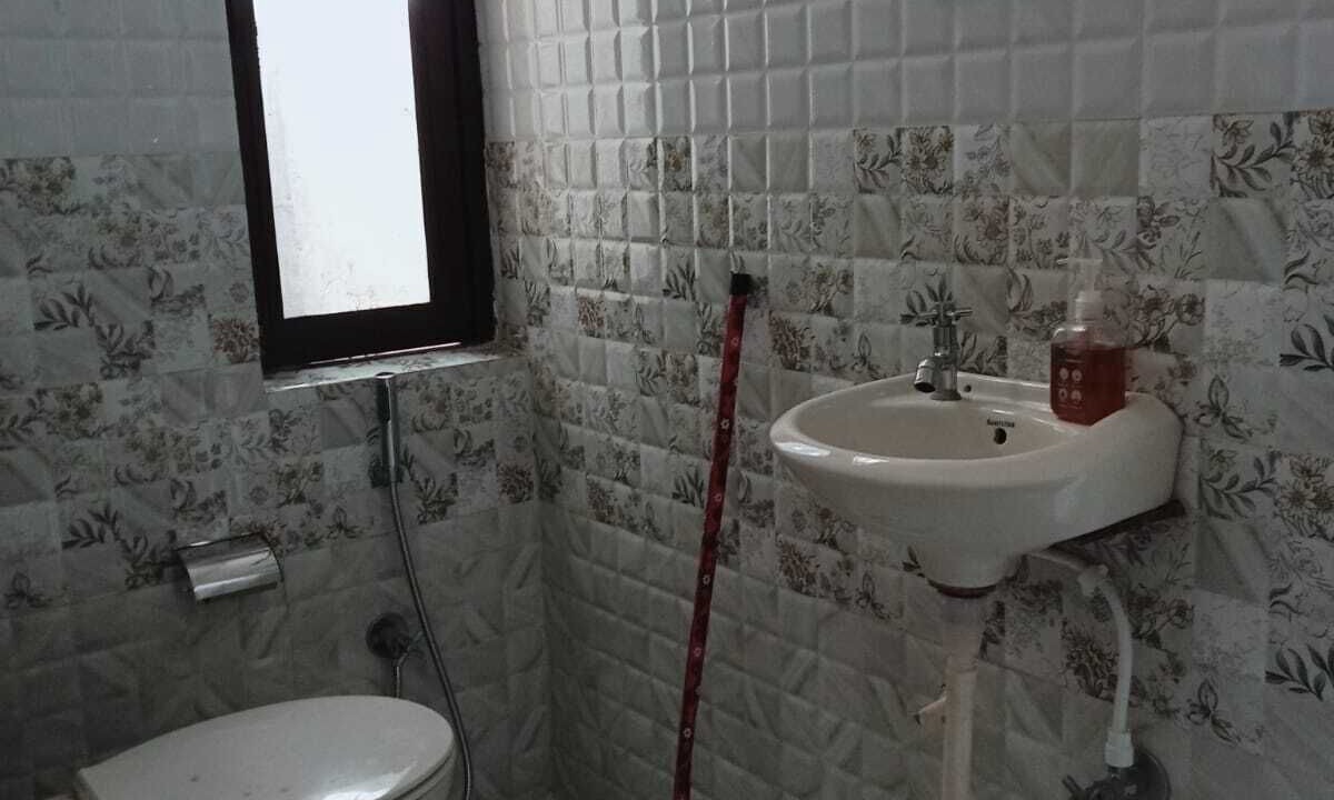 Photo of Bathroom in Amer