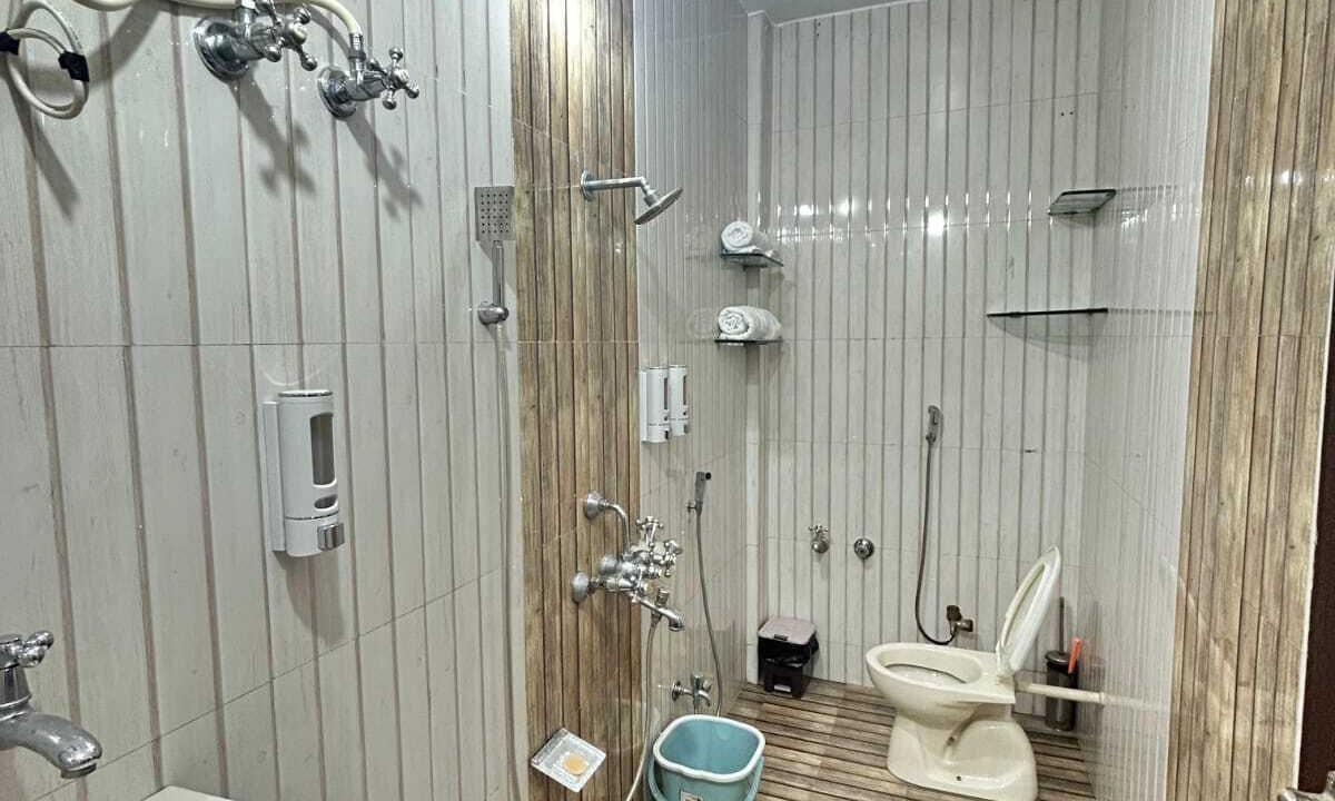 Photo of Bathroom in Abu Road