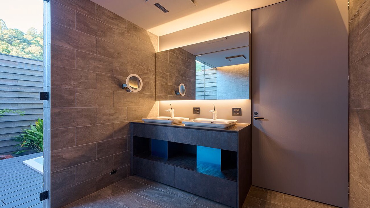 Photo of Bathroom in Ukyo Ward