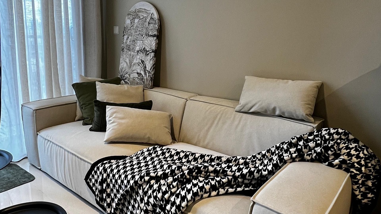 Photo of Livingroom in Maluri