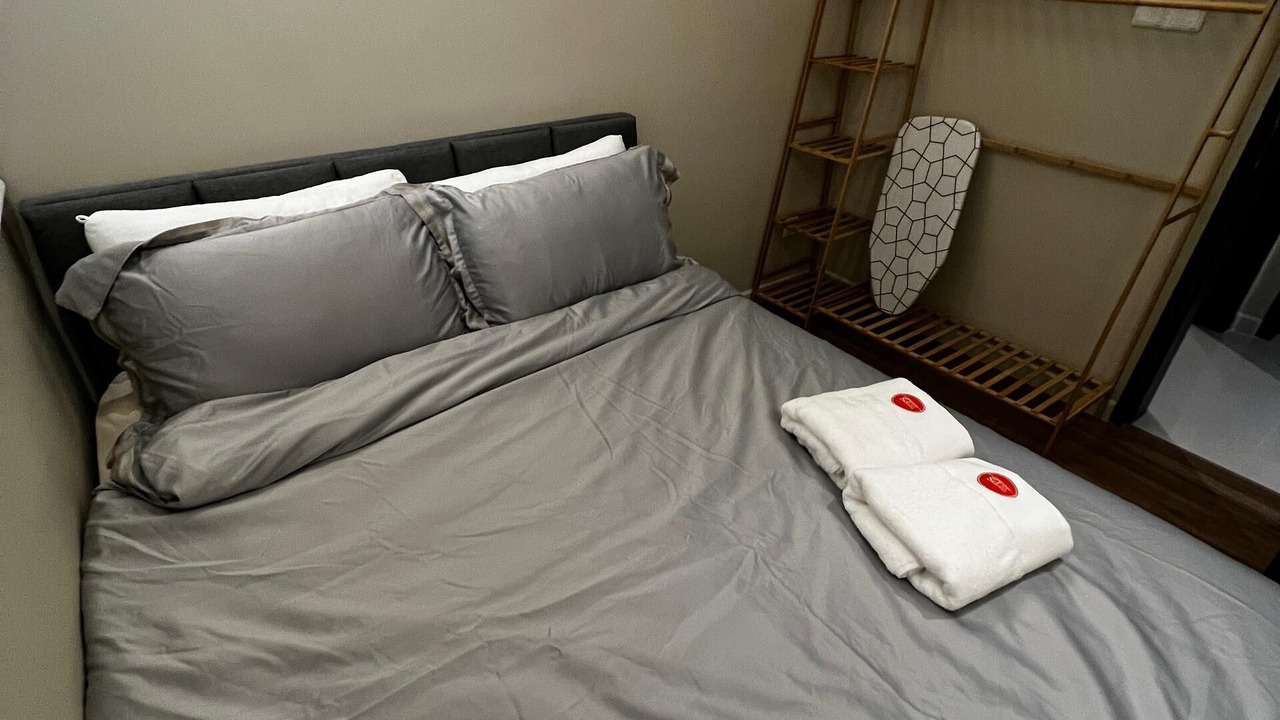 Photo of Bedroom in Maluri