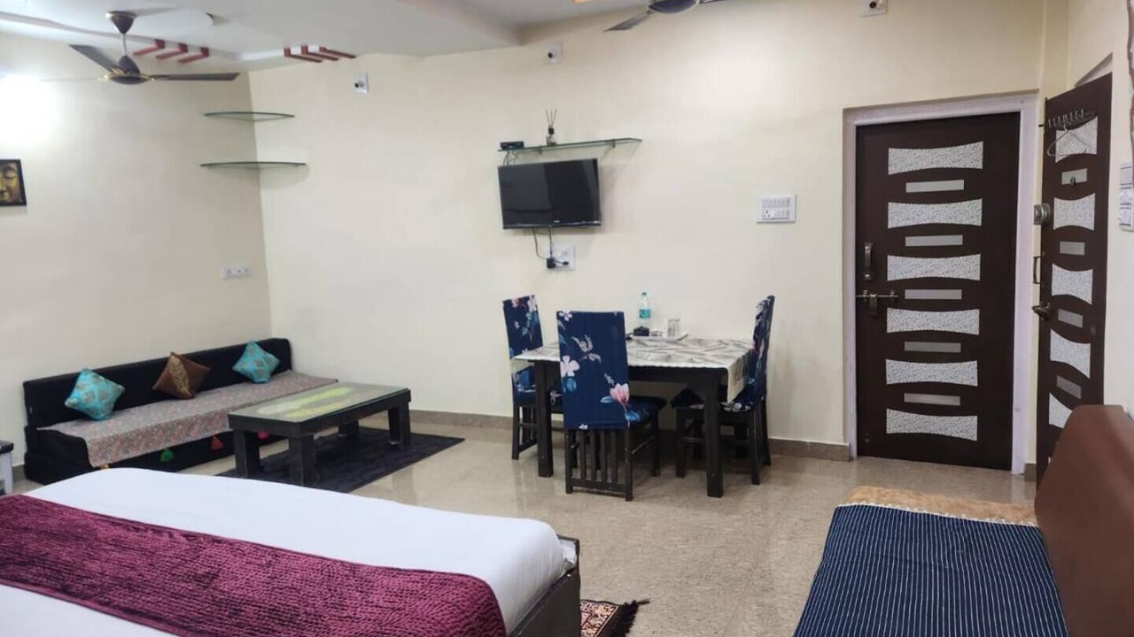 Photo of Bedroom in Mount Abu