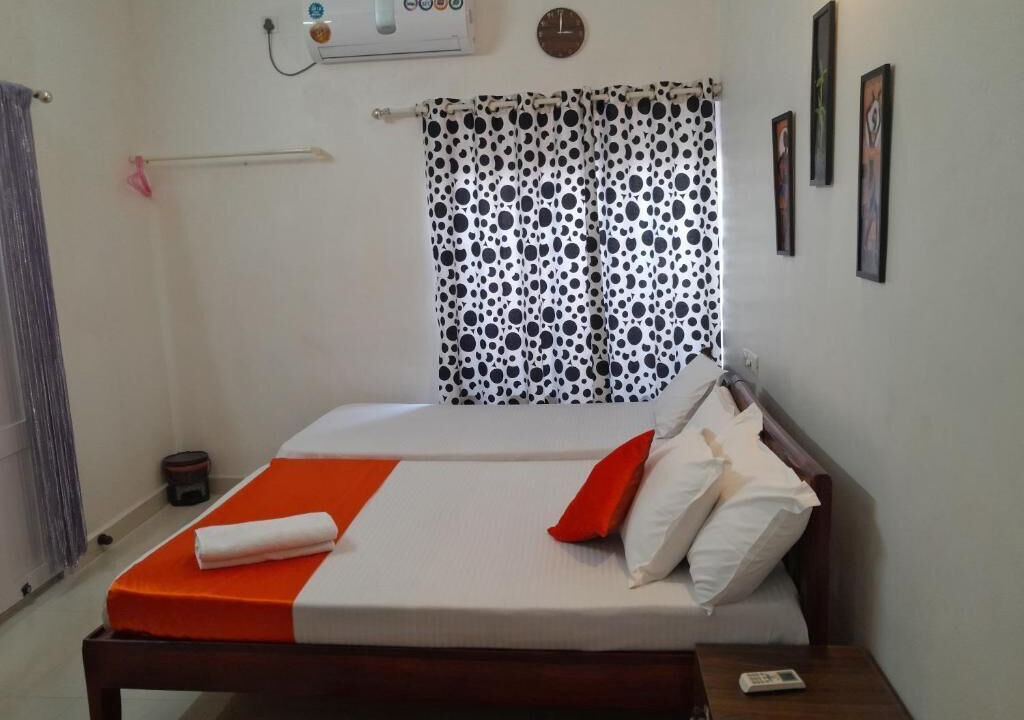 Photo of Bedroom in Thiruvananthapuram