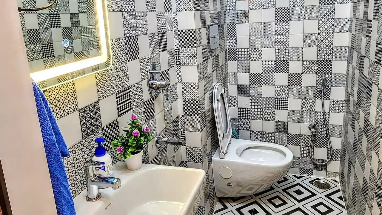Photo of Bathroom in Varanasi