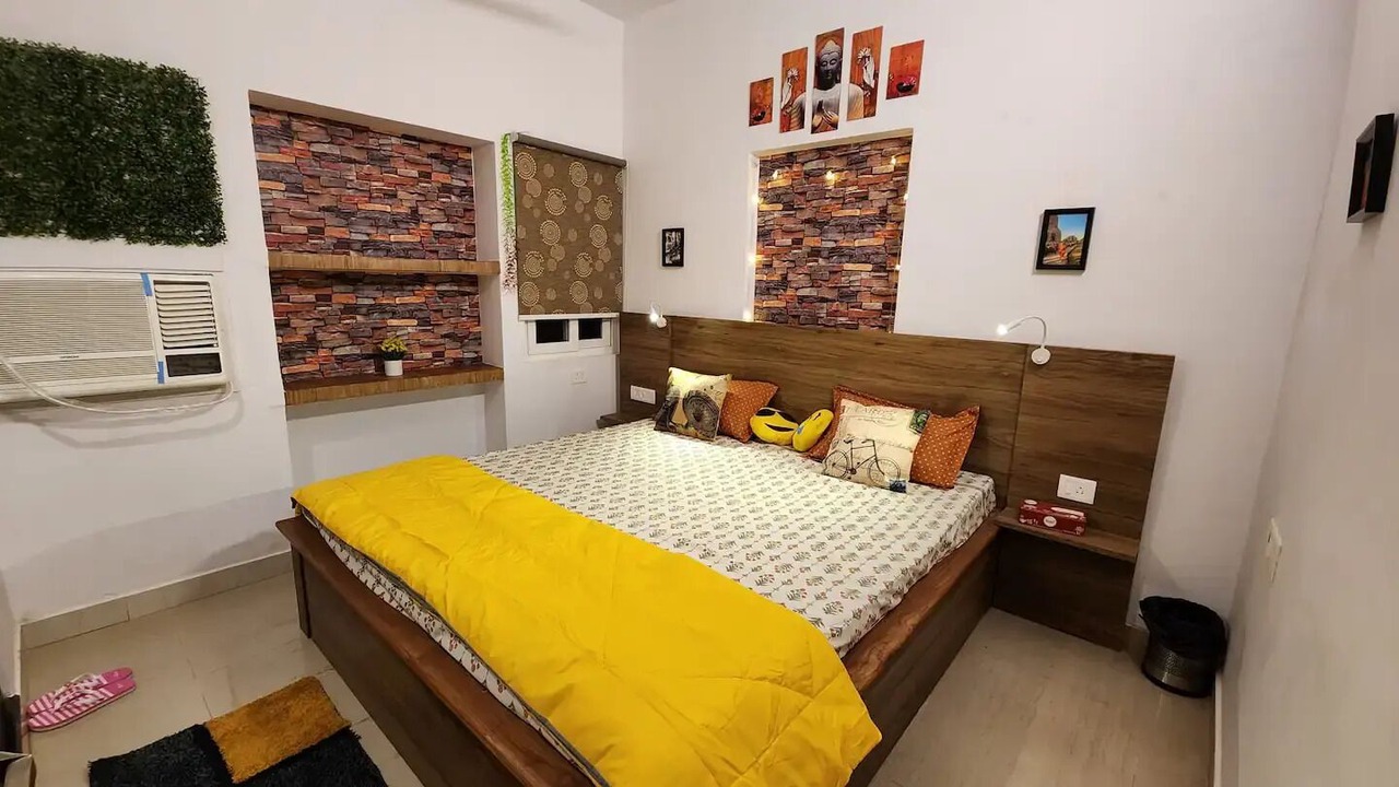 Photo of Bedroom in Varanasi