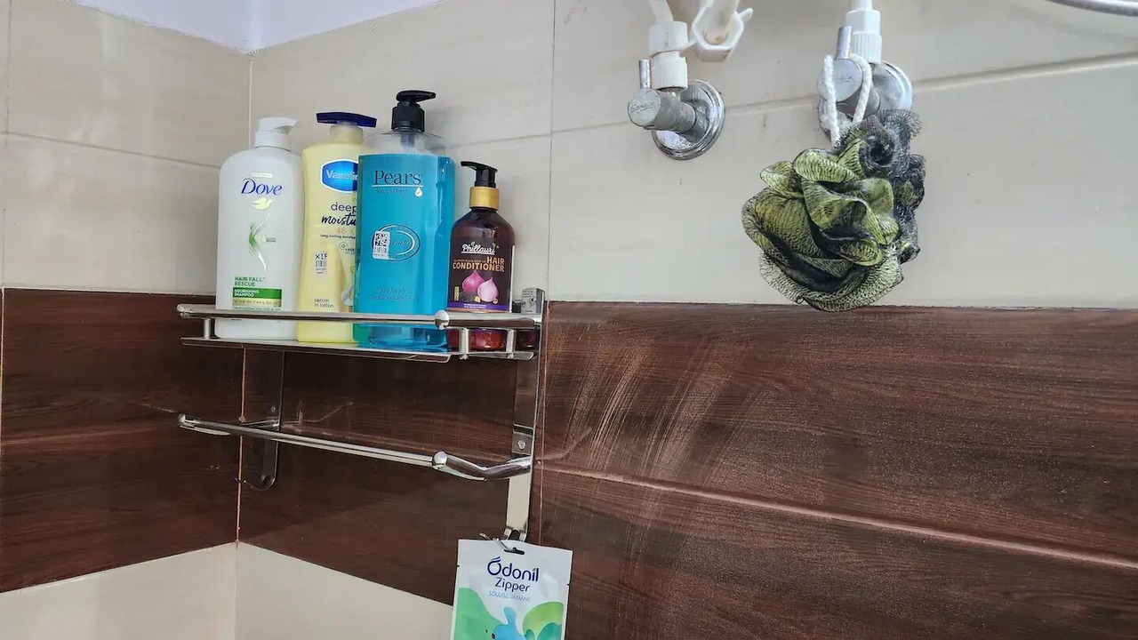 Photo of Bathroom in Mahmoorganj