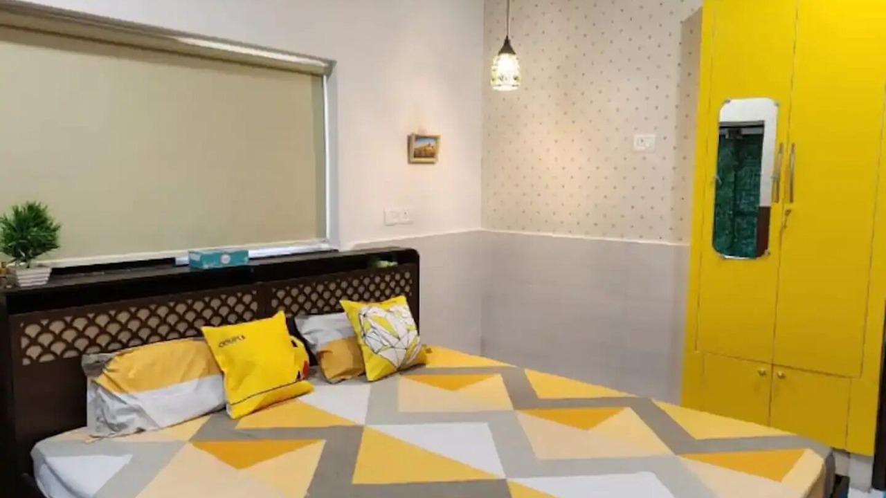 Photo of Bedroom in Mahmoorganj