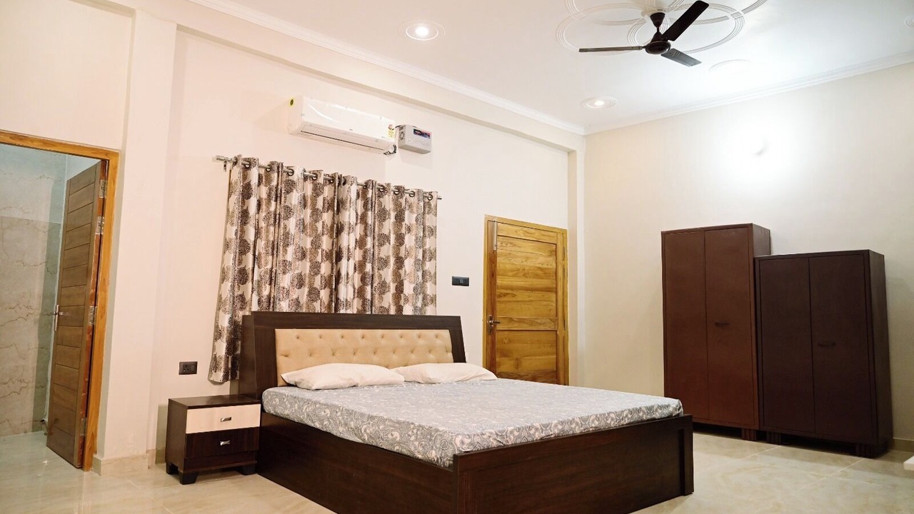 Photo of Bedroom in Faizabad
