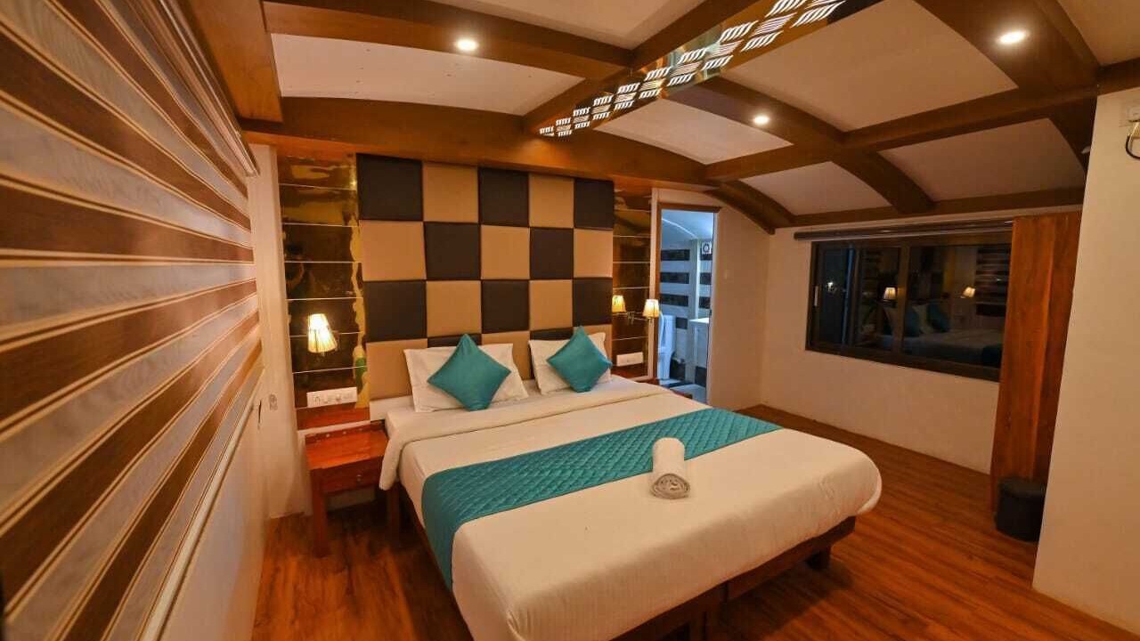 Photo of Bedroom in Alappuzha