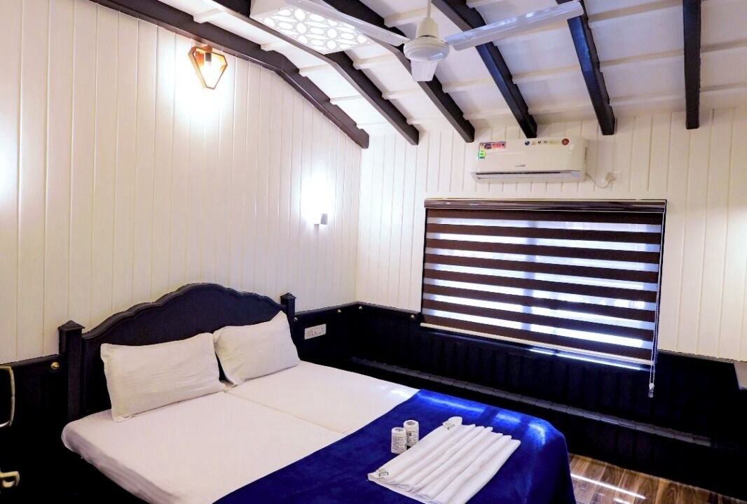 Photo of Bedroom in Alappuzha
