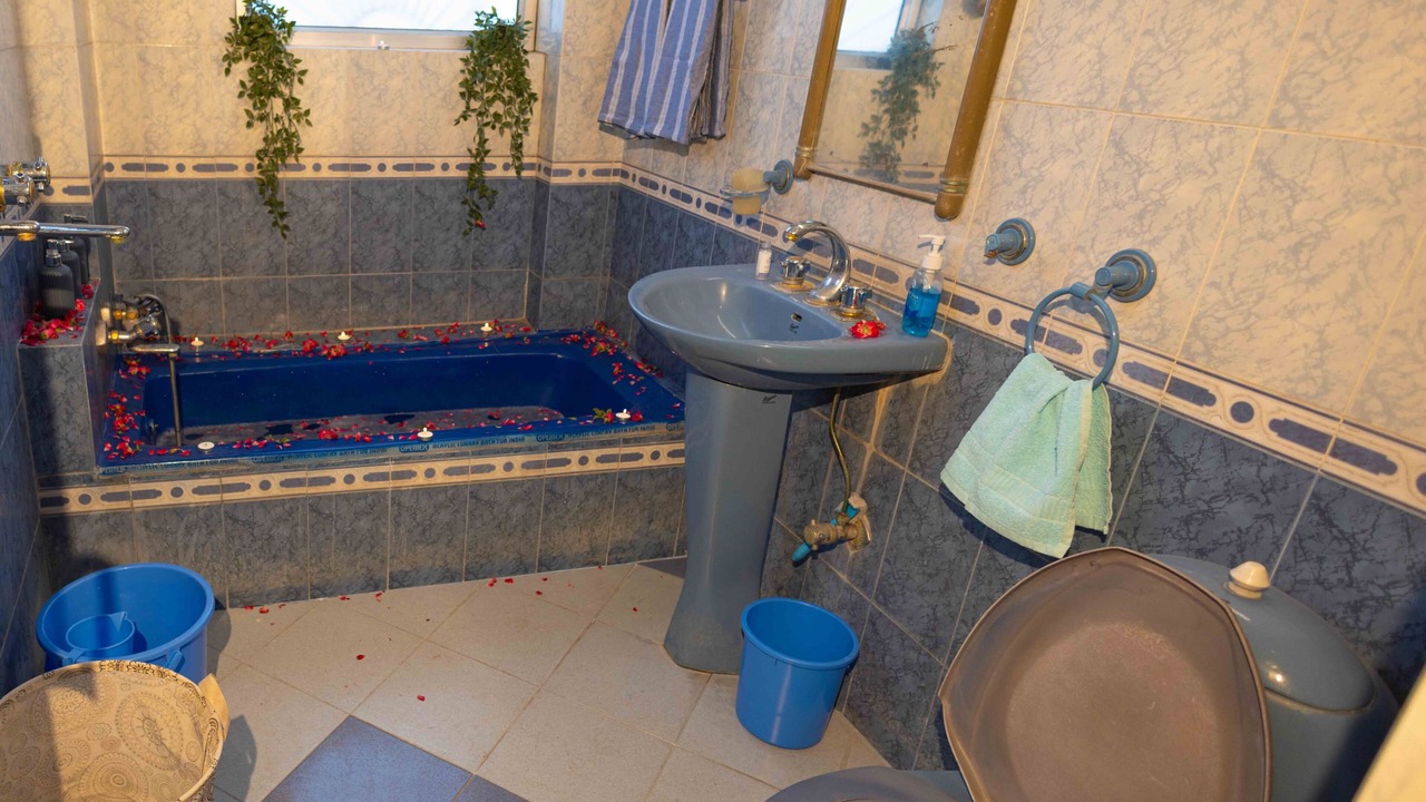 Photo of Bathroom in Malviya Nagar