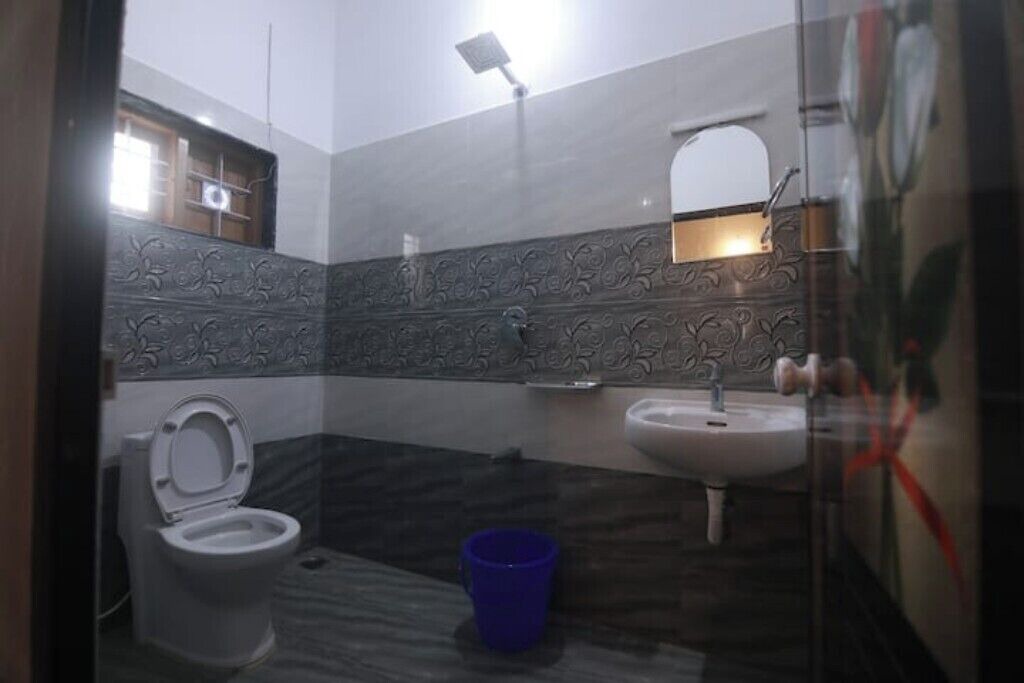 Photo of Bathroom in Thekkady