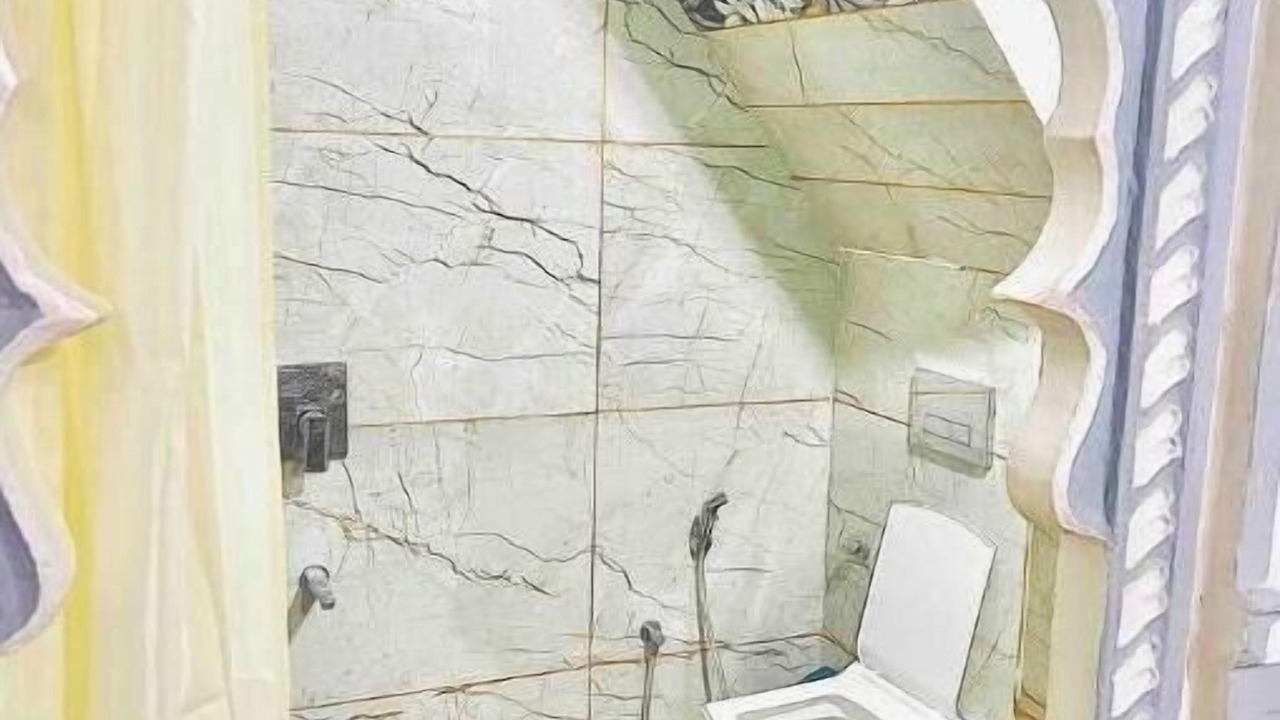 Photo of Bathroom in Amer