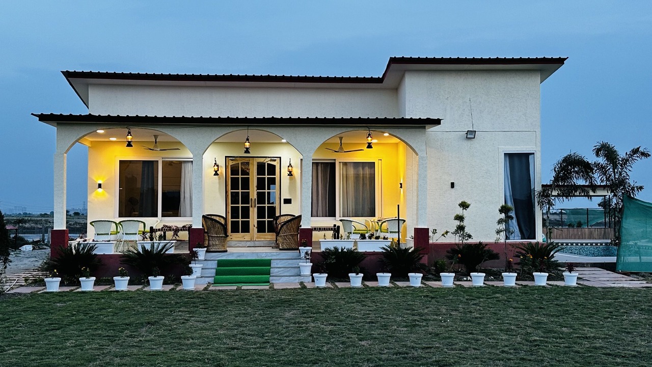 Photo of Outdoor in Noida