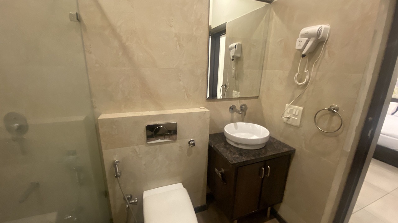Photo of Bathroom in C-Scheme