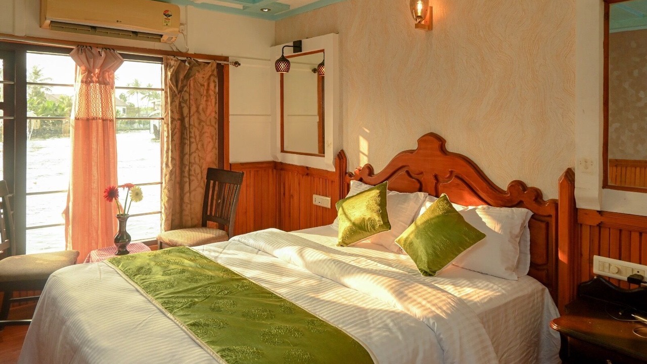 Photo of Bedroom in Alappuzha