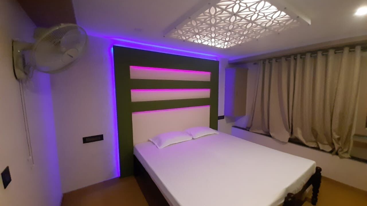 Photo of Bedroom in Alappuzha