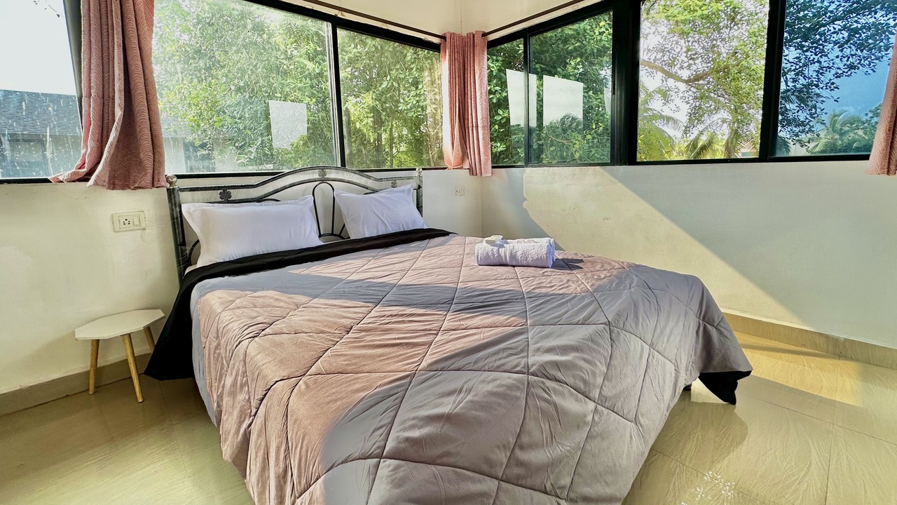 Photo of Bedroom in Candolim