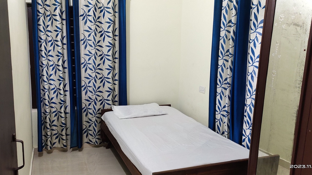 Photo of Bedroom in Karunagappally