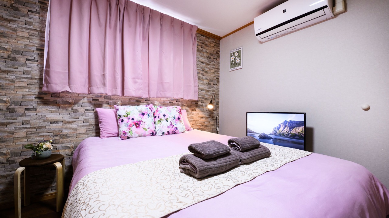 Photo of Bedroom in Naniwa