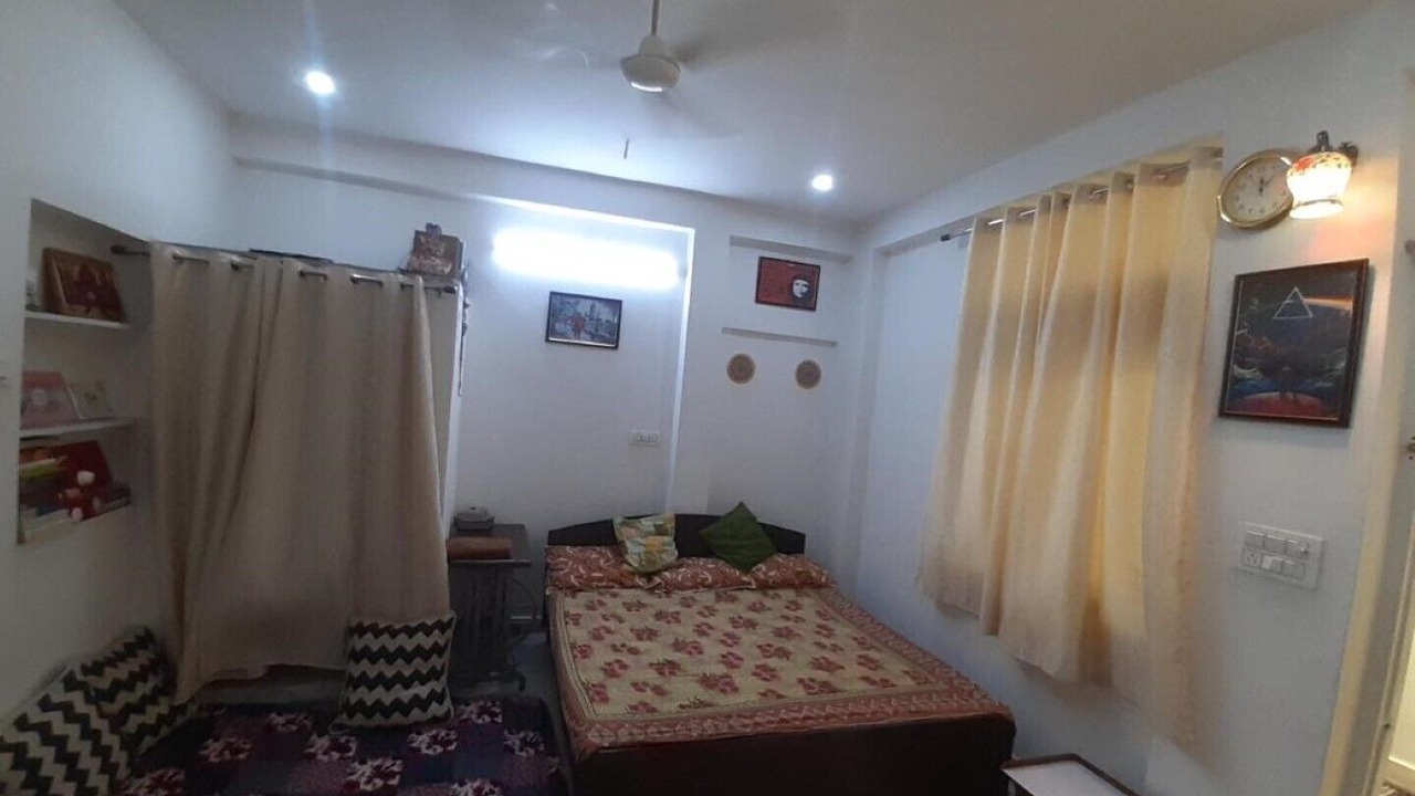 Photo of Bedroom in Pink City