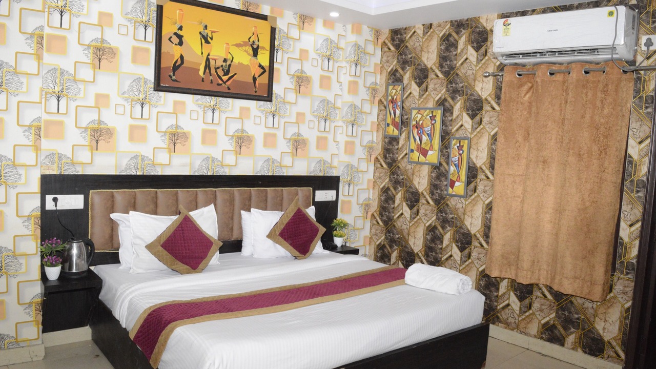 Photo of Bedroom in Mahipalpur