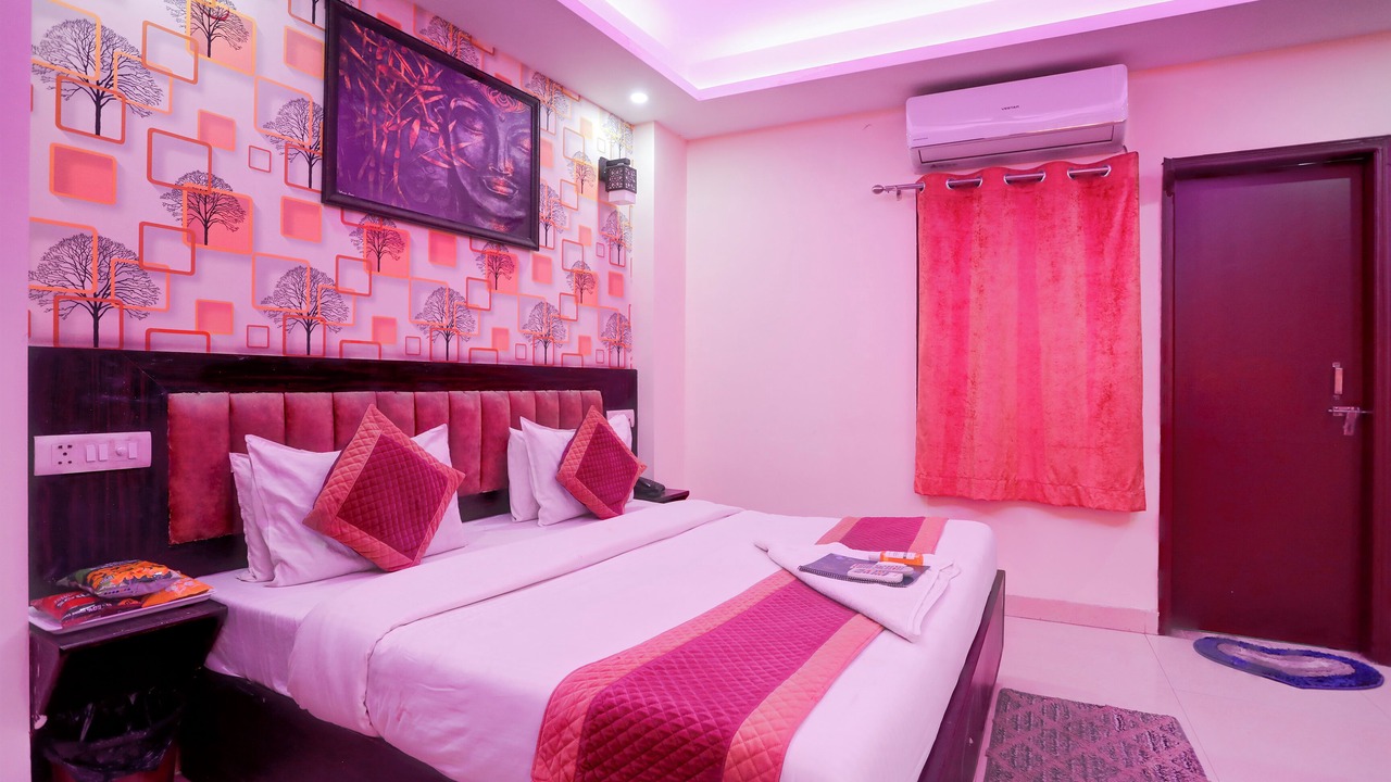 Photo of Bedroom in Mahipalpur