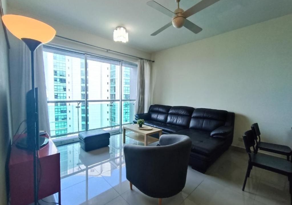 Photo of Livingroom in Golden Triangle