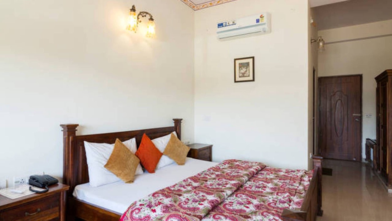Photo of Bedroom in Jagatpura