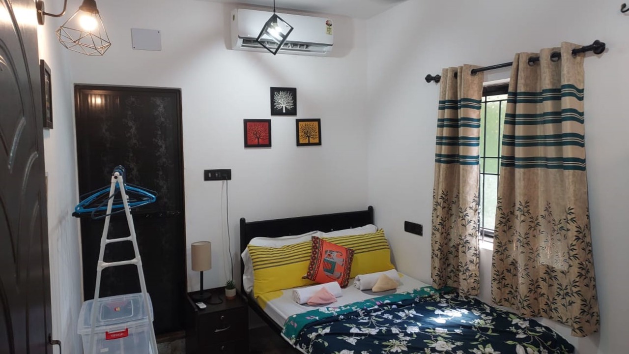 Photo of Bedroom in Siolim