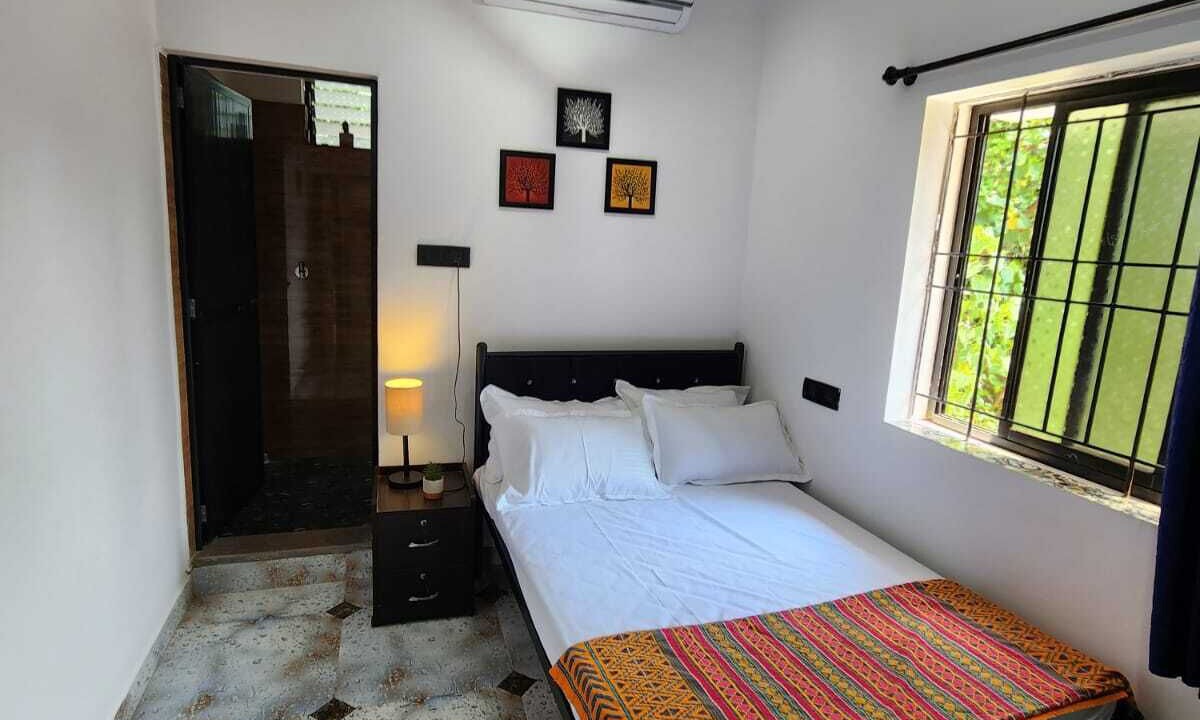 Photo of Bedroom in Siolim