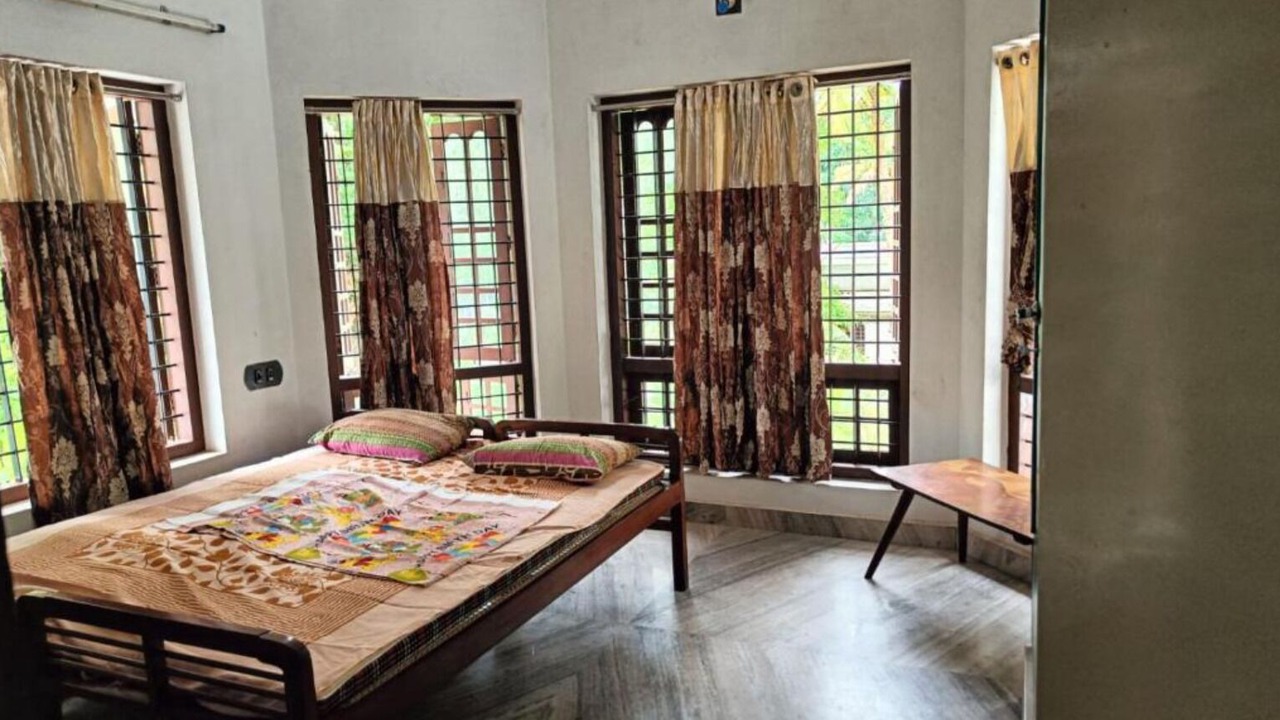 Photo of Bedroom in Pattanakkad