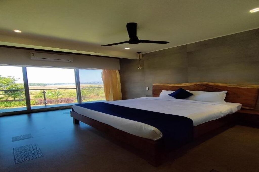 Photo of Bedroom in Lonavala