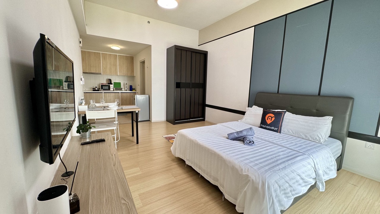 Photo of Bedroom in Maluri