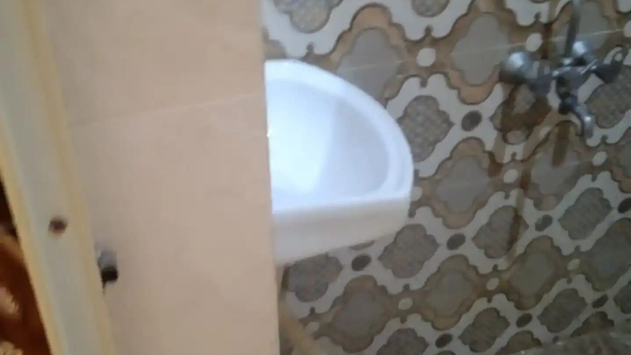 Photo of Bathroom in Varanasi