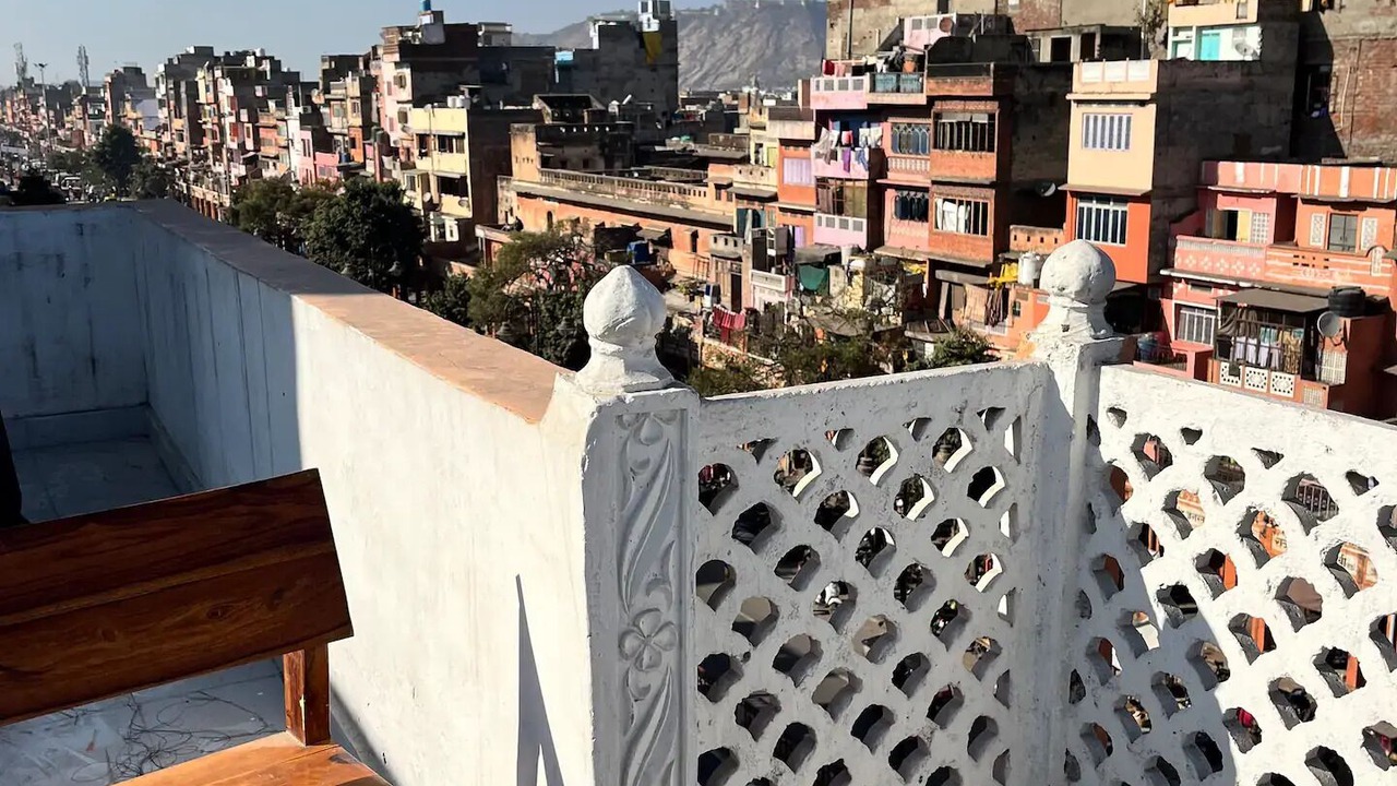 Photo of Outdoor in Pink City