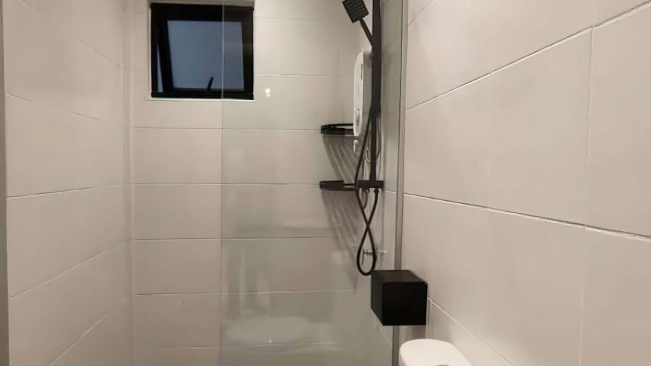 Photo of Bathroom in Bandar Menjalara