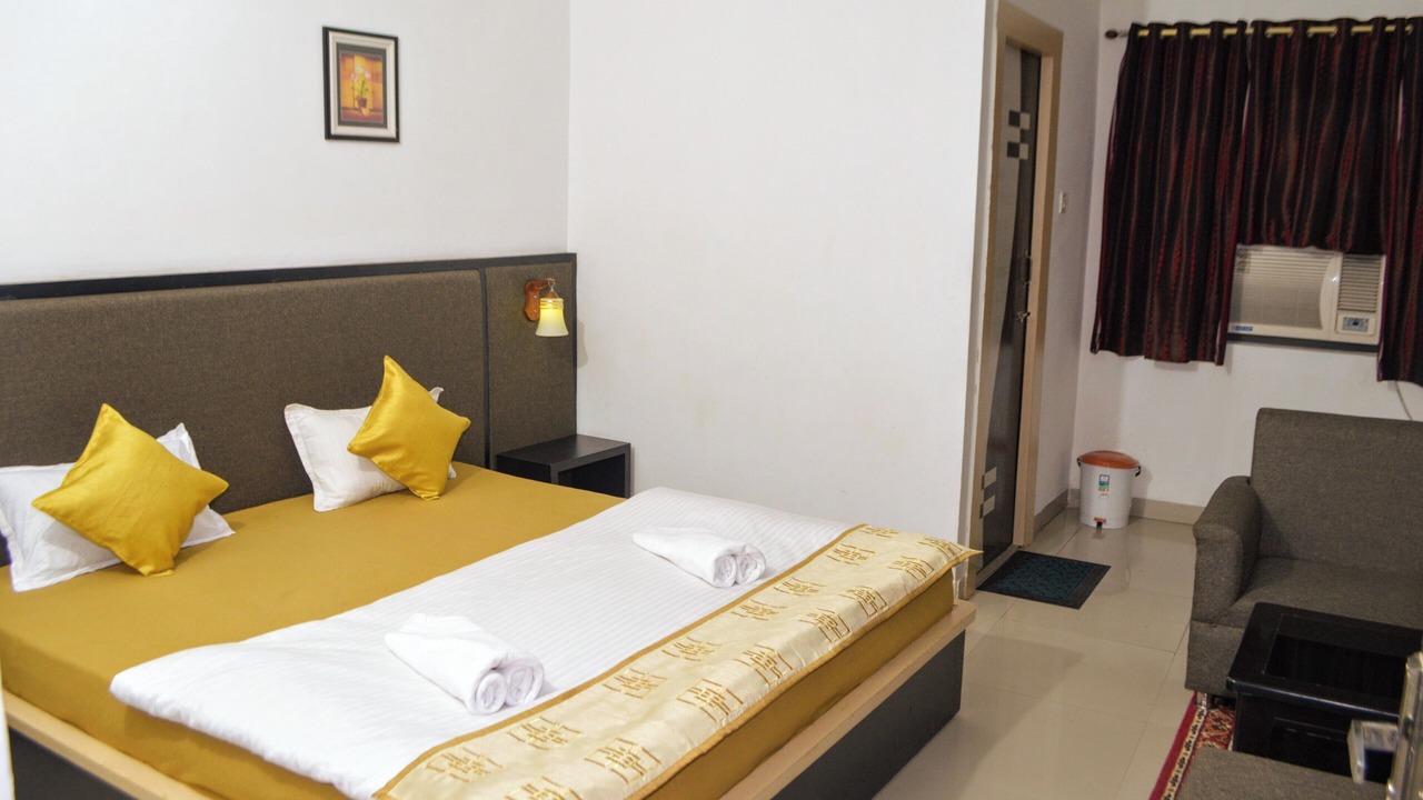 Photo of Bedroom in Bodh Gaya
