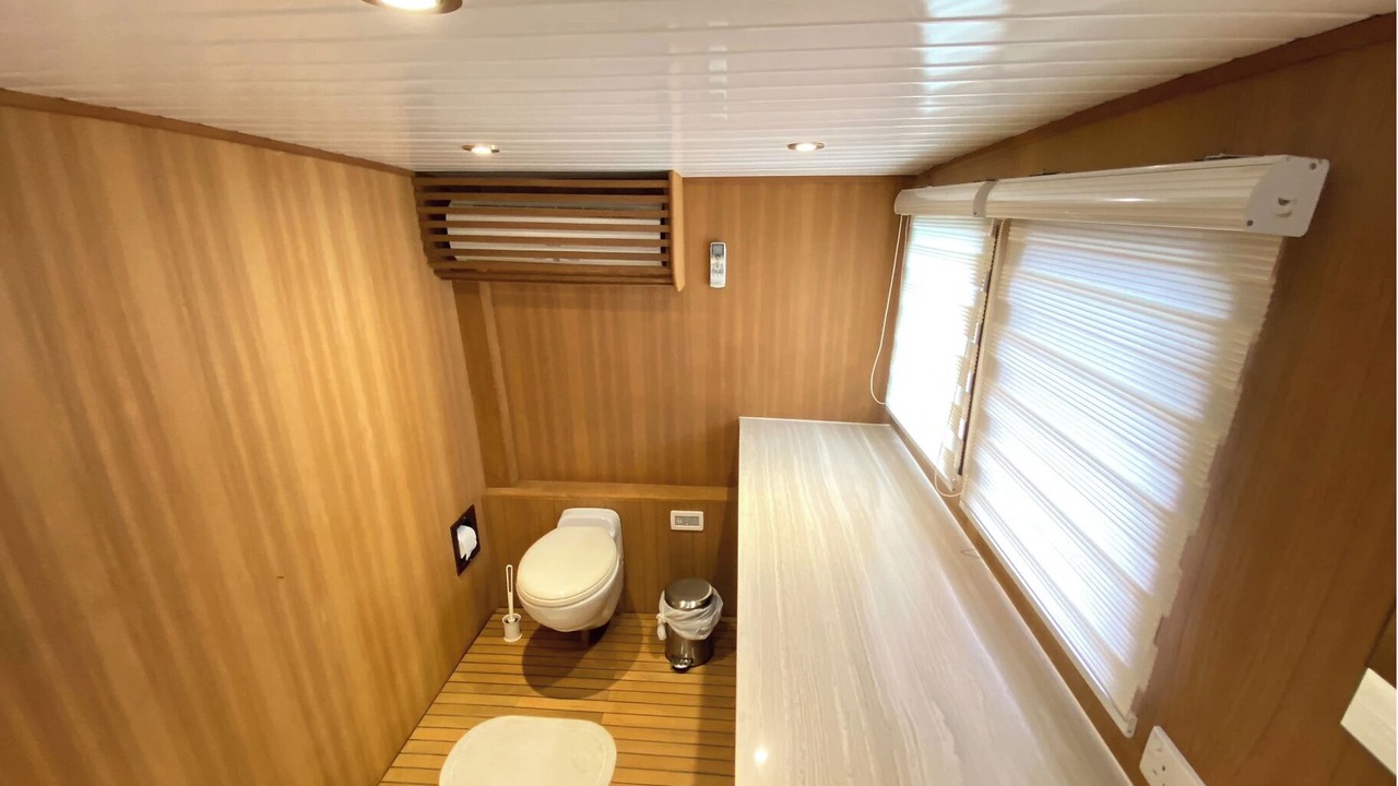 Photo of Bathroom in Tin Wan